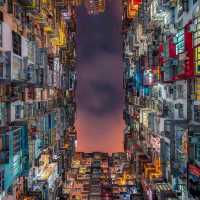 圧巻の密集建築！Yick Cheong ビルの異世界感