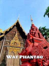 วัดพันเตาเป็นวัดเก่าแก่ สร้างด้วยไม้สักทองทั้งหลัง