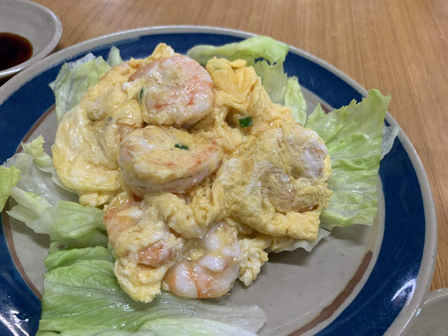 🦐 Market-to-Table Delight at Makishi Public Market