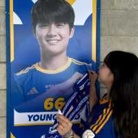⚽️ 에너지 뿜뿜! 색다른 울산 야외 데이트, 문수축구장 산책 & 직관 💙