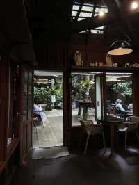 คาเฟ่แม่กำปอง เทดดู้คอฟฟี่
