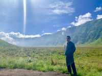 🌄 Mount Bromo, Indonesia – A Dreamy Volcano Escape Made Easy 🌄