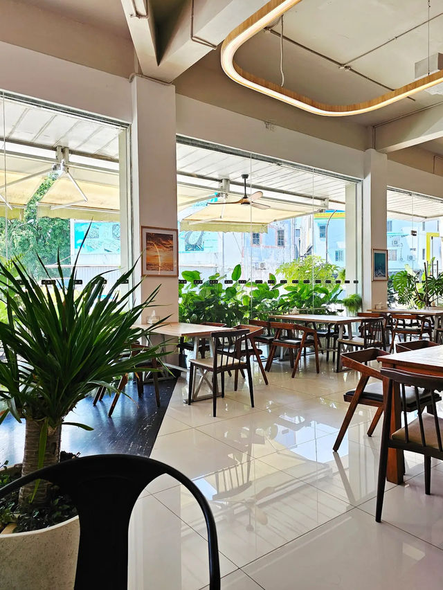 Plant-Powered Plates & Artisan Brews-Botanic Style