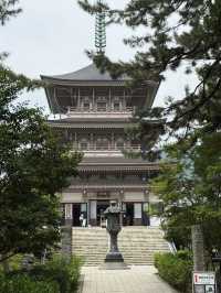 Zenkō-ji Temple (善光寺) – A Sacred Retreat in Nagano⛩️✨