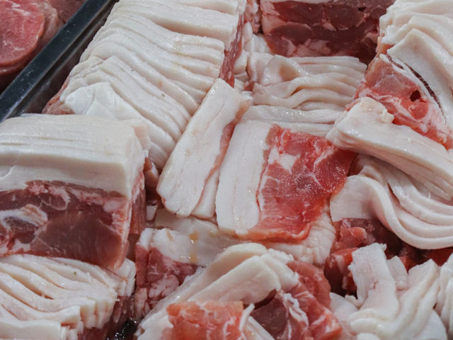 ศรีทองหมูกระทะแคมป์ปิ้ง ร้อยเอ็ด🥢