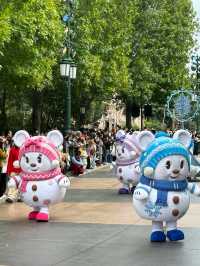 Shanghai Disneyland: Where Disney Dreams Get a Futuristic Twist