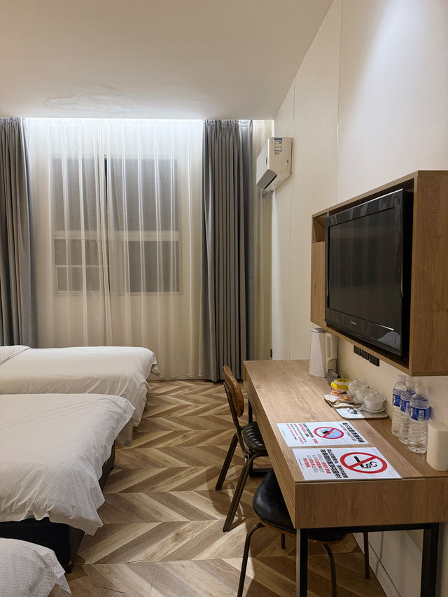 รีวิว Chengdu Local Tea Hostel 