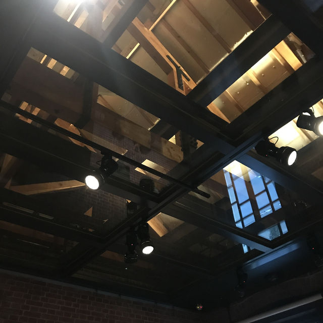 【三菱一号館美術館から有楽町　帝国ホテルロビーラウンジ1F ミュージアムライクな夜カフェツアー】