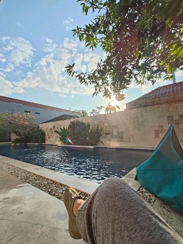 🌞 Early Morning Serenity at Sunshine Bali’s Forest-Flanked Pool
