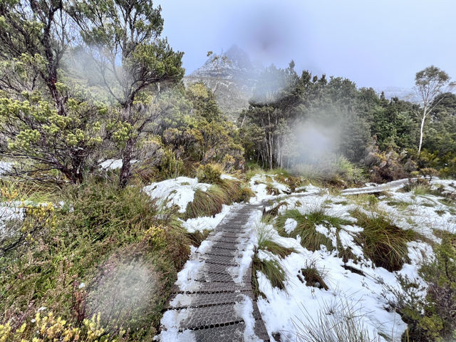 Cradle Mountain: Winter’s Embrace