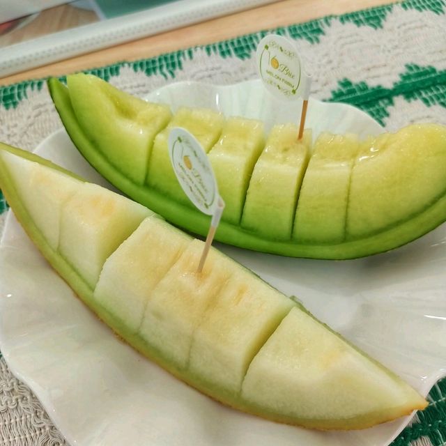 เมล่อนสด กรอบอร่อยต้องที่นี่