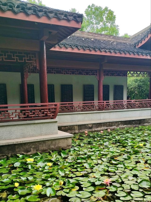 Poetry Stele Corridor – Where Verse Meets Virtue