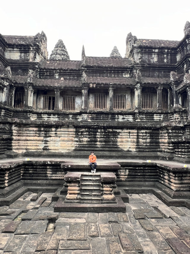 🕉️ Uncover Angkor Wat’s Hidden Secret: The Hall of a Thousand Gods 🛕