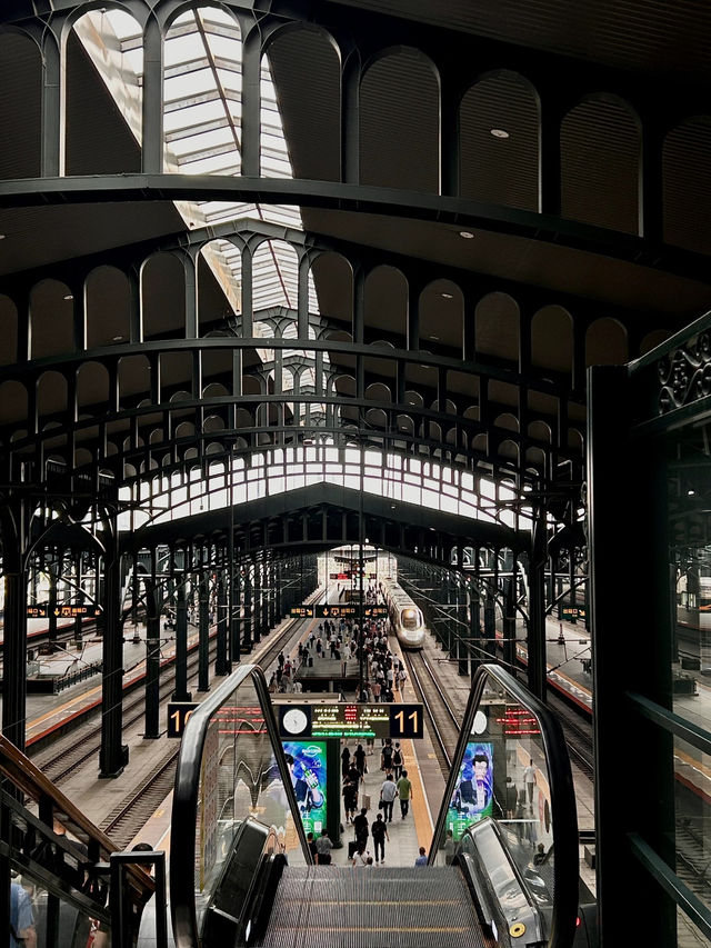 🪄 You’re not in Hogwarts, but this train station in Harbin