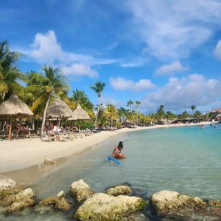 Sun, Sand and Lively Vibes at Mambo Beach