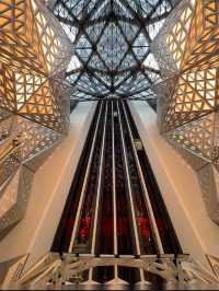 七星級摩珀斯 ft.傳奇女建築師Zaha Hadid