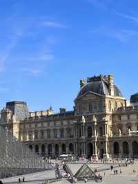 The Louvre 🎨 a museum that feels like a palace 👑