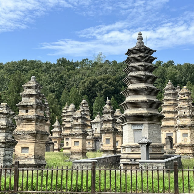 🛕 Shaolin Temple — Cradle of Kung Fu & Zen