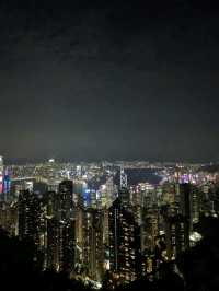 ชมวิวพระอาทิตย์ตกดินที่ Victoria Peak, Hongkong 🌄