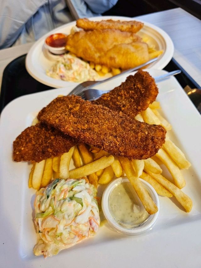 Weekend Wander: Brunch, Local Markets & Iconic Fish & Chips in Fremantle & North Perth ✨🍳🦈