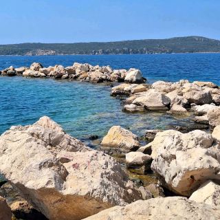 Seaside Charm and History in Pylos