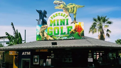 The small pleasures of traveling abroad felt at Zakynthos Fantasy Mini Golf. — traveler post in Planos