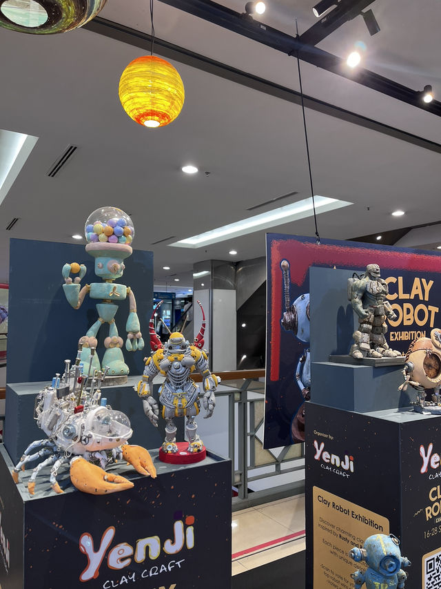 Must-Visit Clay Robot Exhibition by Yenji at 1 Utama