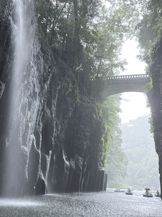 絕美 夢幻中的高千穗峽