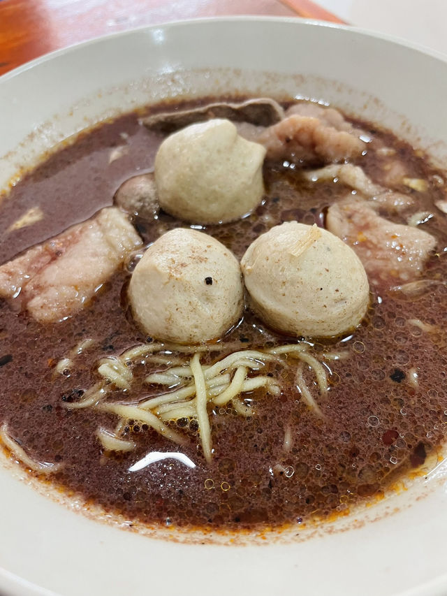 ก๋วยเตี๋ยวเรือ “วังหลวง” ก๋วยเตี๋ยวเรือ “วังหลวง”