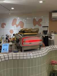 人気の絶えない原宿にある韓国カフェ"cafd486"☕️