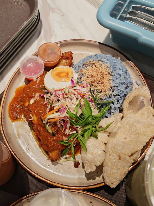 🌿 A Pleasant Surprise at Chef Wan Café! 🌿 A Pleasant Surprise at Chef Wan Café!