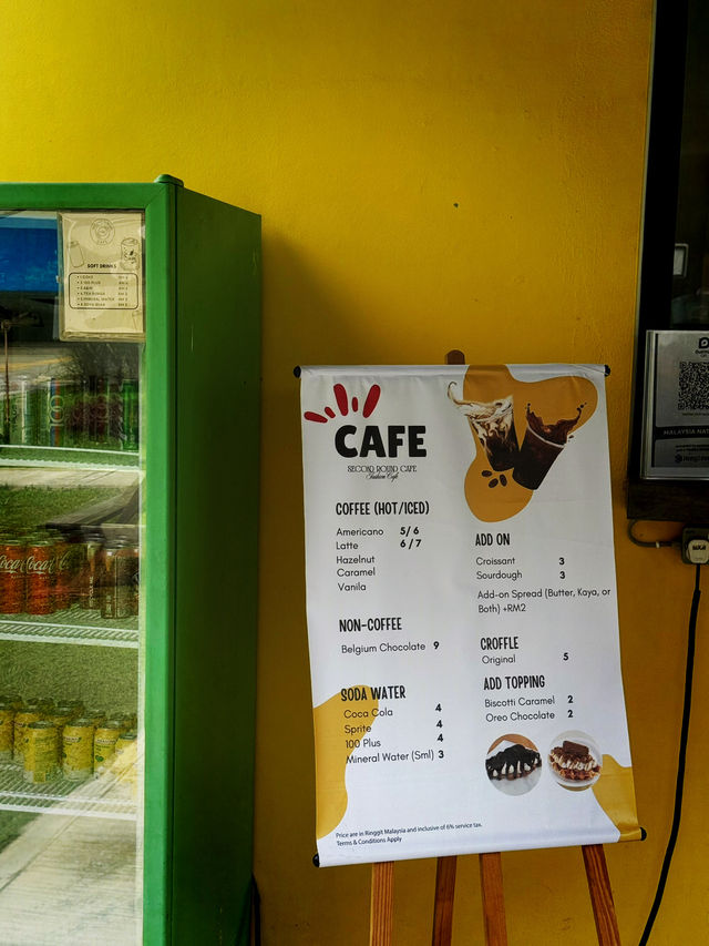 The Park’s Chill Spot!🌳 