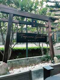 Starbucks Reserve – Coffee in Lush Serenity