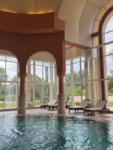 ザ・レジデンス・トゥニスの静寂なラグジュアリームード