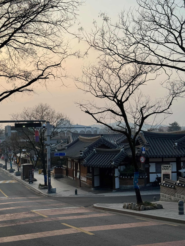 Sunset Cityscape🌇 Sunset Cityscape🌇