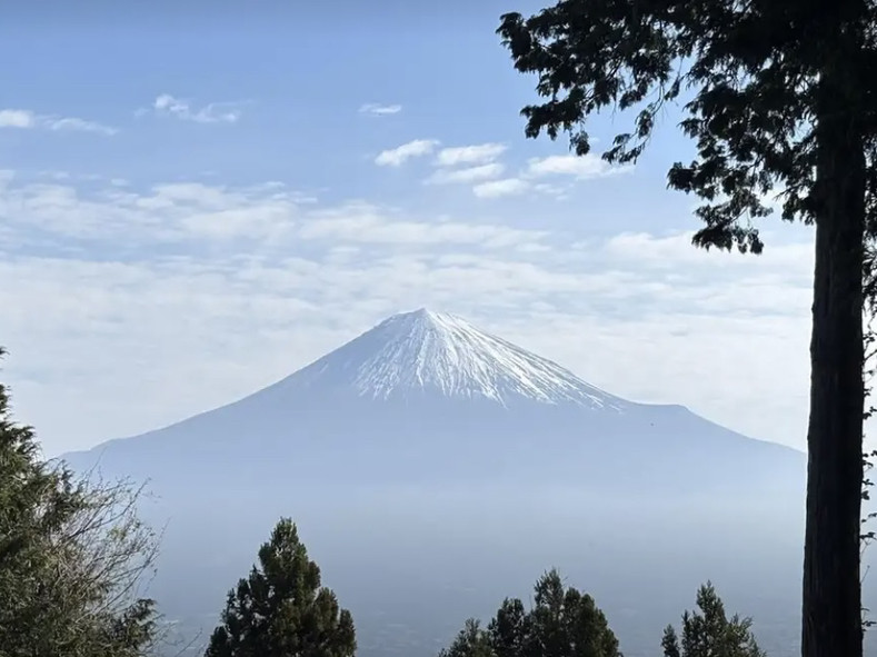 サ*ー様 DONEK World Coltural Heritage Mt.fu Climbing Mt. Fuji] ~ A World Cultural Heritage Site. | Trip.com