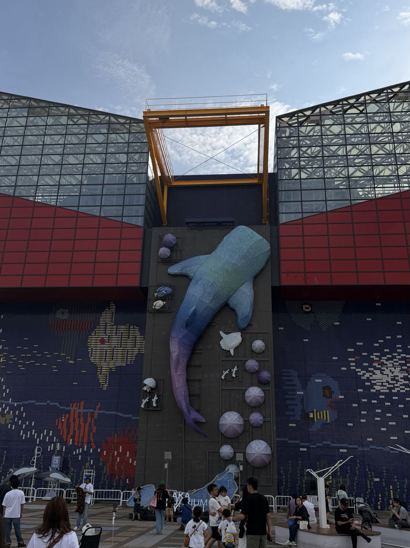 Exploring the Blue Dream Castle: The Magic of Osaka Aquarium Kaiyukan