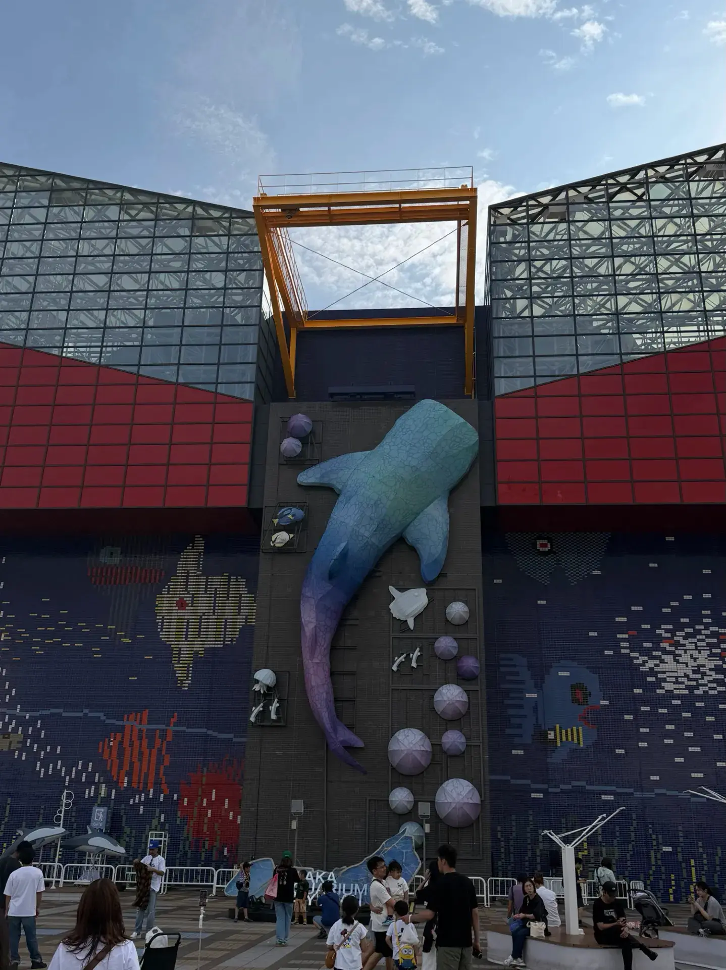 Exploring the Blue Dream Castle: The Magic of Osaka Aquarium Kaiyukan