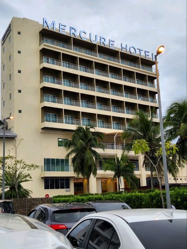 “Mercure Cenang Langkawi: Modern Comfort by the Beach with Heartfelt Hospitality”