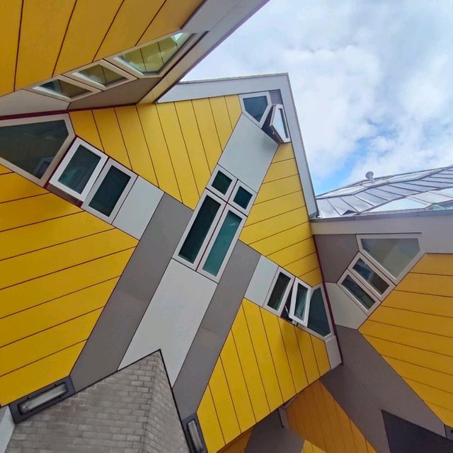 Cube houses, Rotterdam 