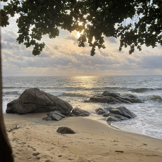 Unwind at the Idyllic Ngoye Beach in Kribi 🌴🌊