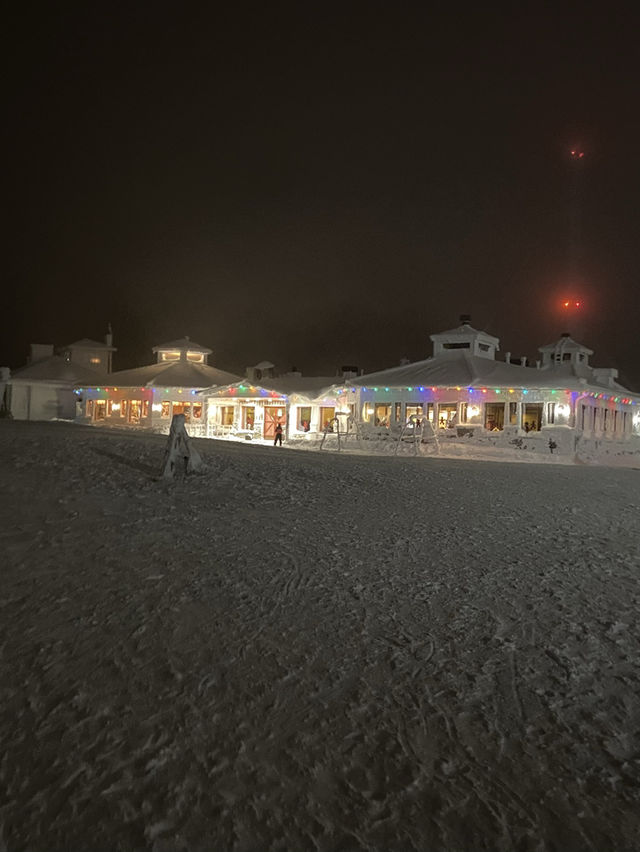 5-day exploring the Santa Claus Village, Arctic Circle in Lapland, Finland