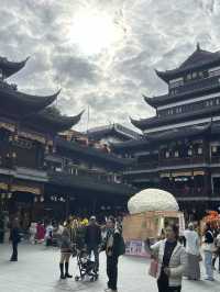 🌆 Shanghai Stopover: Tradition, Art & Hidden Gems 🎨