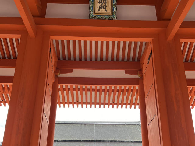 The Kyoto Imperial Palace (京都御所, Kyōto Gosho)