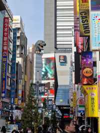 Explore the contrasts of Shinjuku — Modern buzz meets retro charm