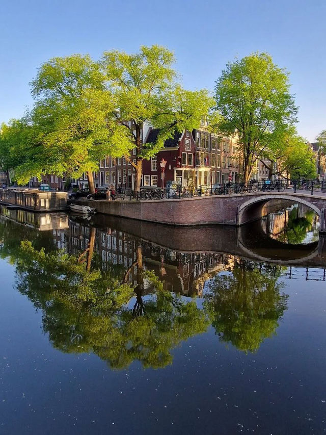 Amsterdam – Where Canals, Culture, and Creativity Meet