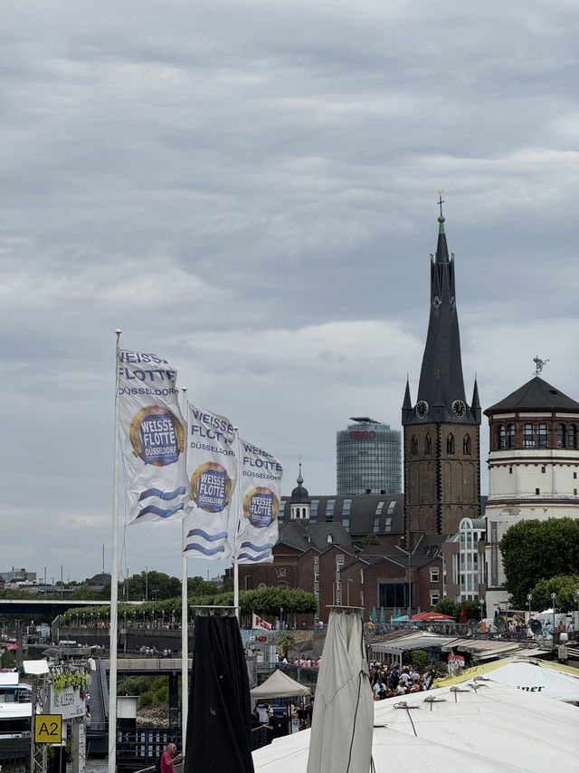 รีวิวเมืองดึสเซลดอร์ฟ (Düsseldorf) – เมืองแฟชั่นริ