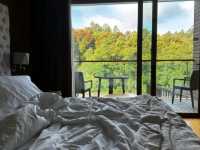 Stunning views - prime location!