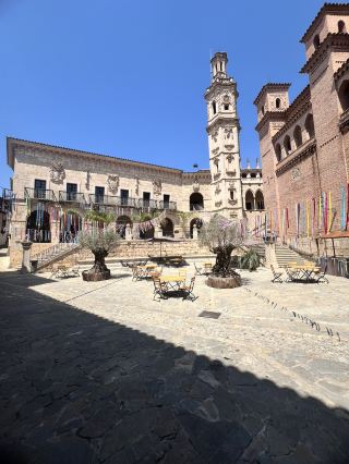 Pueblo Espanyol in Palma, worth to visit?