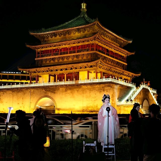 🔔Xi’an Bell Tower: Timeless Heart of the Ancient City 🏮✨